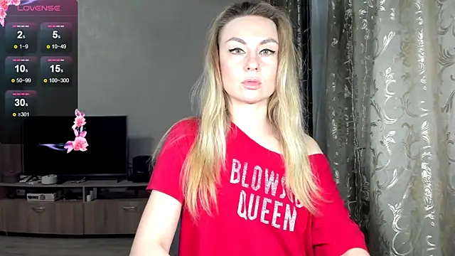 Snapshot of kelly_copperfield chatting on 02.11.25 kelly copperfield online show from 02.11.25