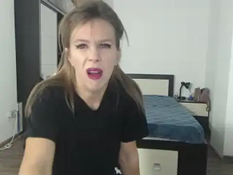 DedeSibel online show from 02.14.25