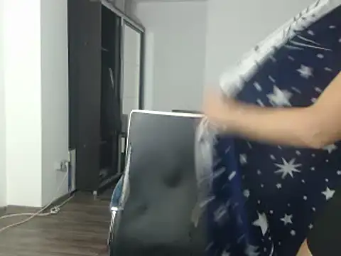 DedeSibel online show from 02.15.25