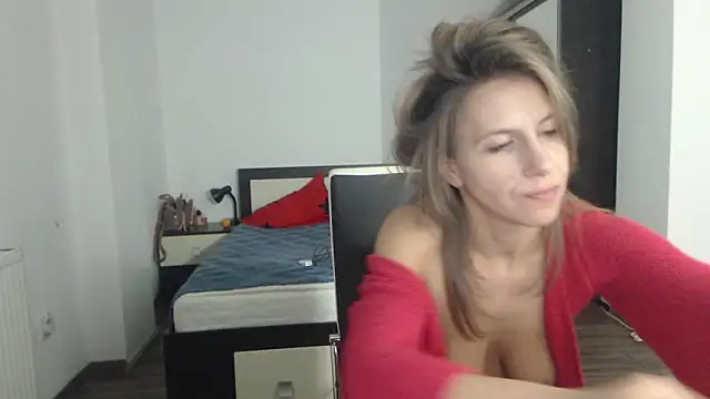 DedeSibel online show from 02.27.25