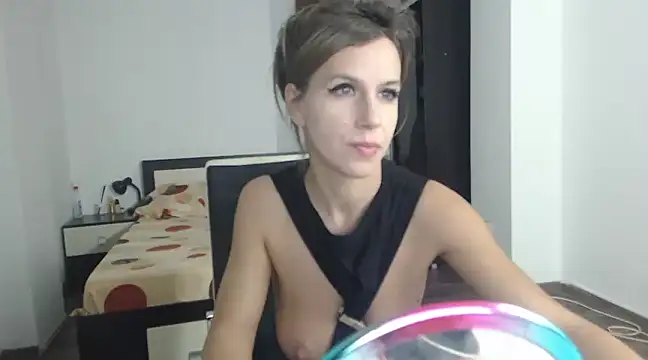 DedeSibel online show from 03.14.25