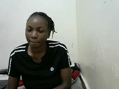 Qcmadonna online show from 07.12.26