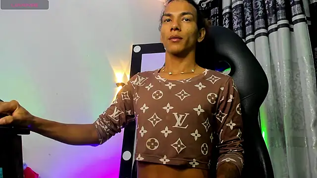 katiee11 online show from 07.22.26