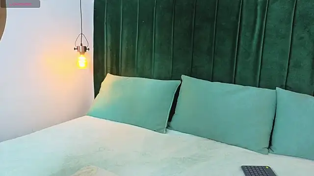 Emma-Burning online show from 07.28.26
