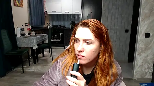Reginasmilee online show from 04.24.26
