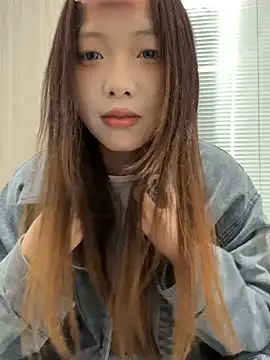 YY-1-1-1 online show from 07.17.26