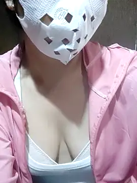 Hiha-nn online show from 06.24.26