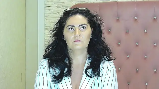 IlonaSky online show from 06.24.26