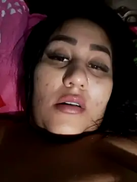 Snapshot of Valentina_Tilly chatting on 07.17.26 Valentina Tilly online show from 07.17.26