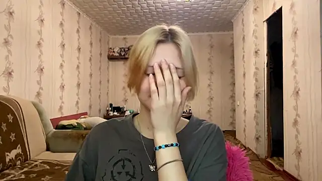 Jeneienal 1 online show from 08.03.26
