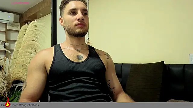 Kiing 001 online show from 08.02.26