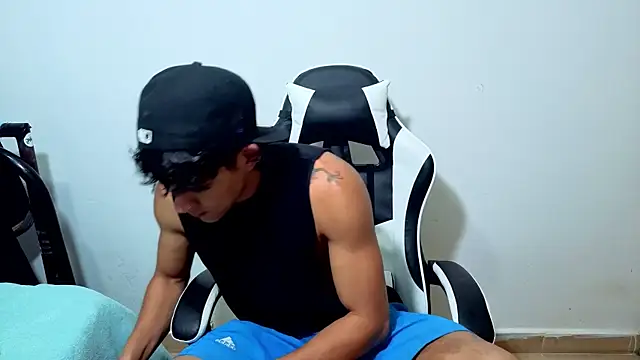 Noah  Dick online show from 08.07.26