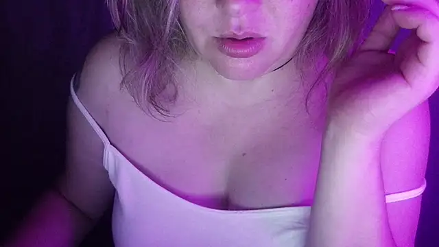 Snapshot of sexynipl chatting on 07.28.26 sexynipl online show from 07.28.26