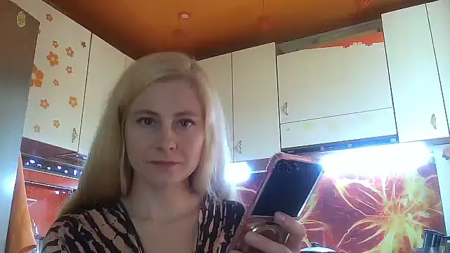 Vexieeka online show from 06.30.26
