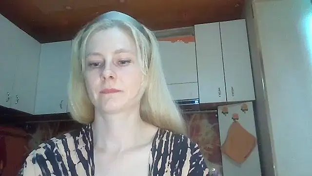 Vexieeka online show from 07.13.26