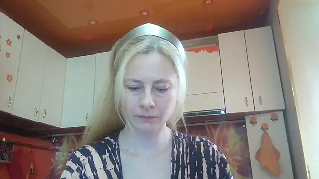 Vexieeka online show from 07.16.26