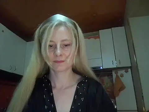 Vexieeka online show from 07.24.26