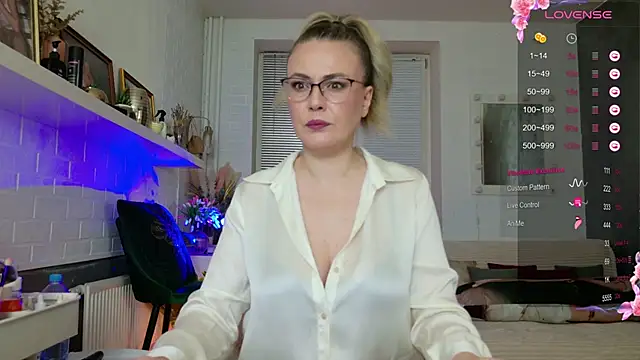 BeautyeyesLovely online show from 12.03.25