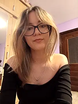 SweetxMoon online show from 06.30.26