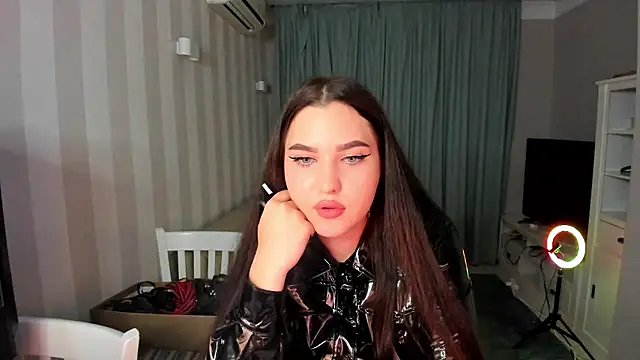 LatexDominatrix online show from 07.01.26