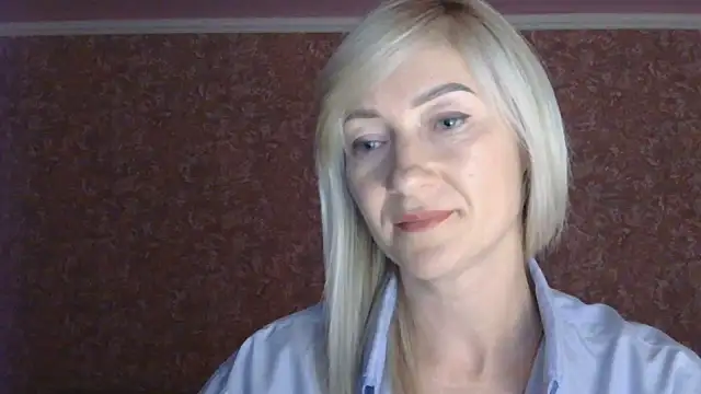 moonlightAnna online show from 07.17.26