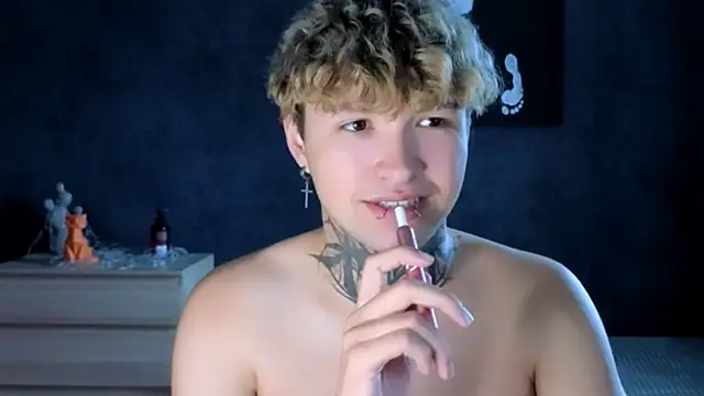 JonnyDarkk online show from 07.14.26