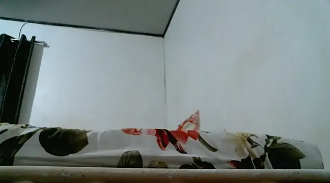 Snapshot of dominant_mistress69 chatting on 12.25.24 dominant mistress69 online show from 12.25.24