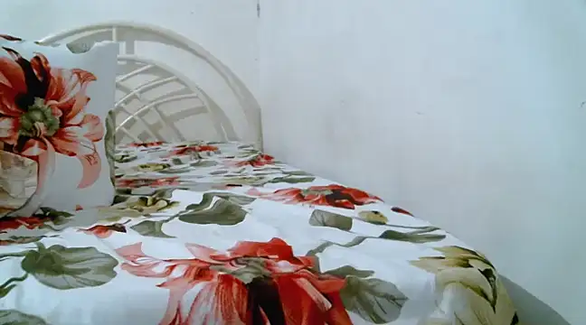 Snapshot of dominant_mistress69 chatting on 03.02.25 dominant mistress69 online show from 03.02.25