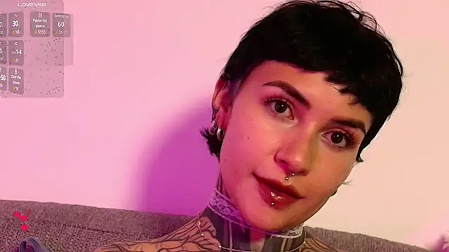 Luana Fiore0 online show from 07.29.26