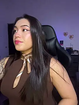 Lilyhotson online show from 07.25.26
