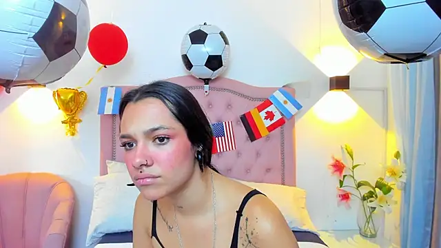 Kloewatson22 online show from 07.10.26