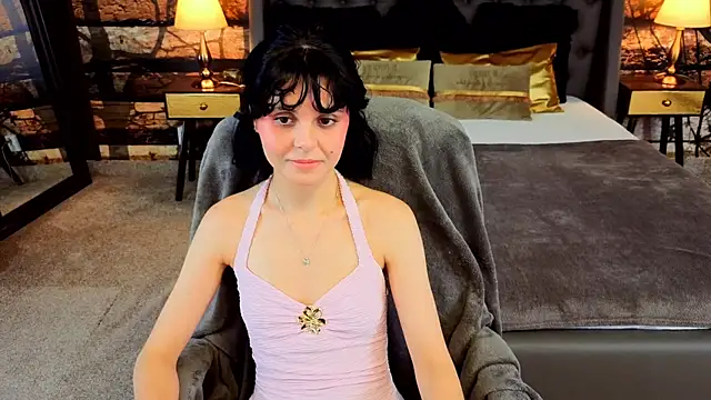 Milena Lynn online show from 07.05.26