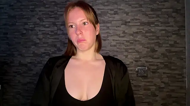 AirVeils online show from 07.12.26