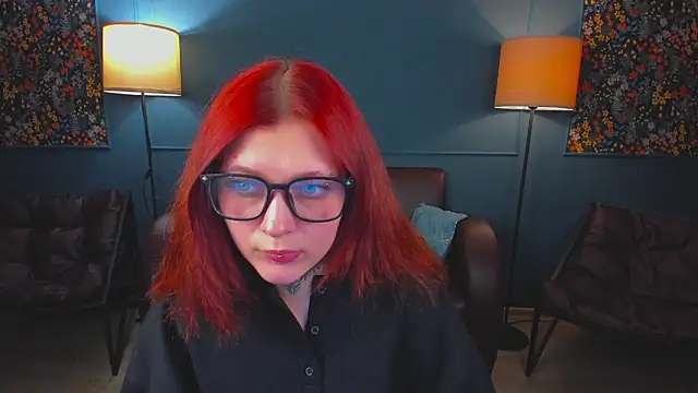 Snapshot of SarahDeen1 chatting on 07.12.26 SarahDeen1 online show from 07.12.26