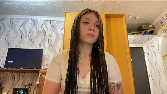 SallyFacing online show from 07.25.26