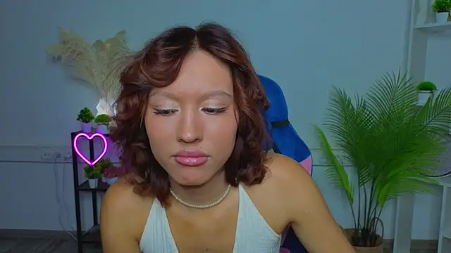 JazlynPlant online show from 08.02.26