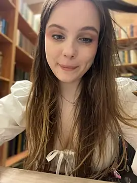 Snapshot of Lunabelle_ chatting on 07.16.26 Lunabelle online show from 07.16.26