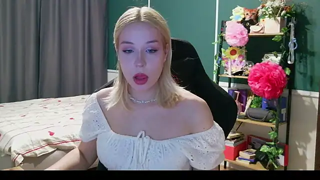 Eden Rose online show from 07.26.26
