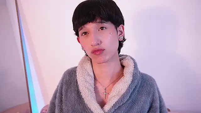 Snapshot of suki_dolll chatting on 07.14.26 suki dolll online show from 07.14.26