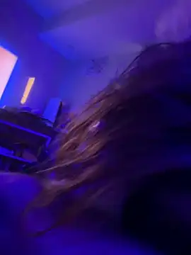 UrHellBri-L online show from 07.14.26