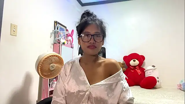 LulaVanorder online show from 07.17.26