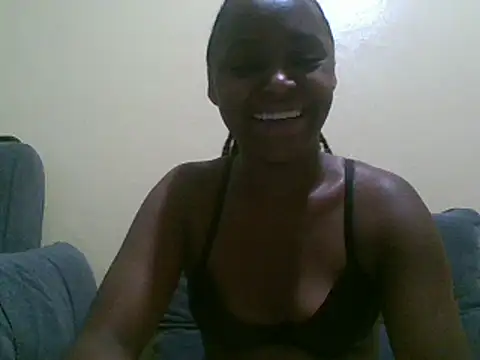 Snapshot of Fine-Girl chatting on 07.14.26 Fine-Girl online show from 07.14.26