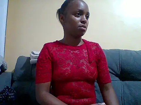 Snapshot of Fine-Girl chatting on 07.20.26 Fine-Girl online show from 07.20.26