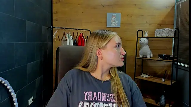 AnaaHunter online show from 07.22.26