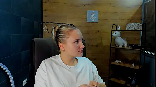 AnaaHunter online show from 07.23.26