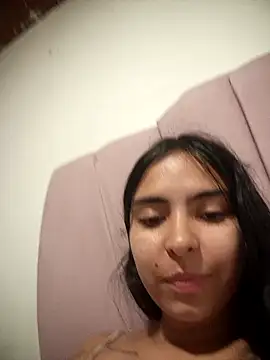Snapshot of amarantha222 chatting on 07.18.26 amarantha222 online show from 07.18.26