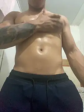 Snapshot of mentesensual1 chatting on 07.25.26 mentesensual1 online show from 07.25.26