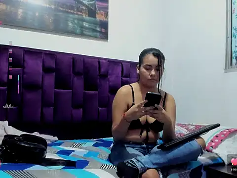 Sofi Velez  online show from 07.22.26