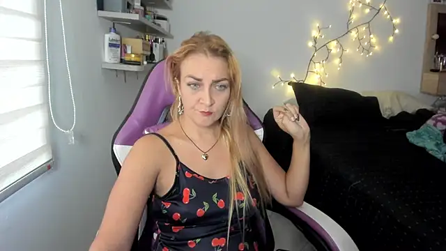 adri smoke online show from 07.27.26