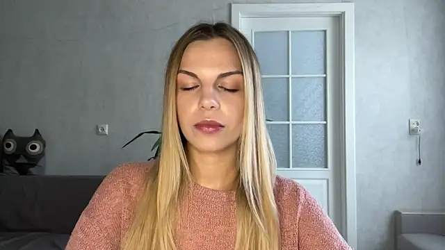 LaraineDomebo online show from 07.19.26